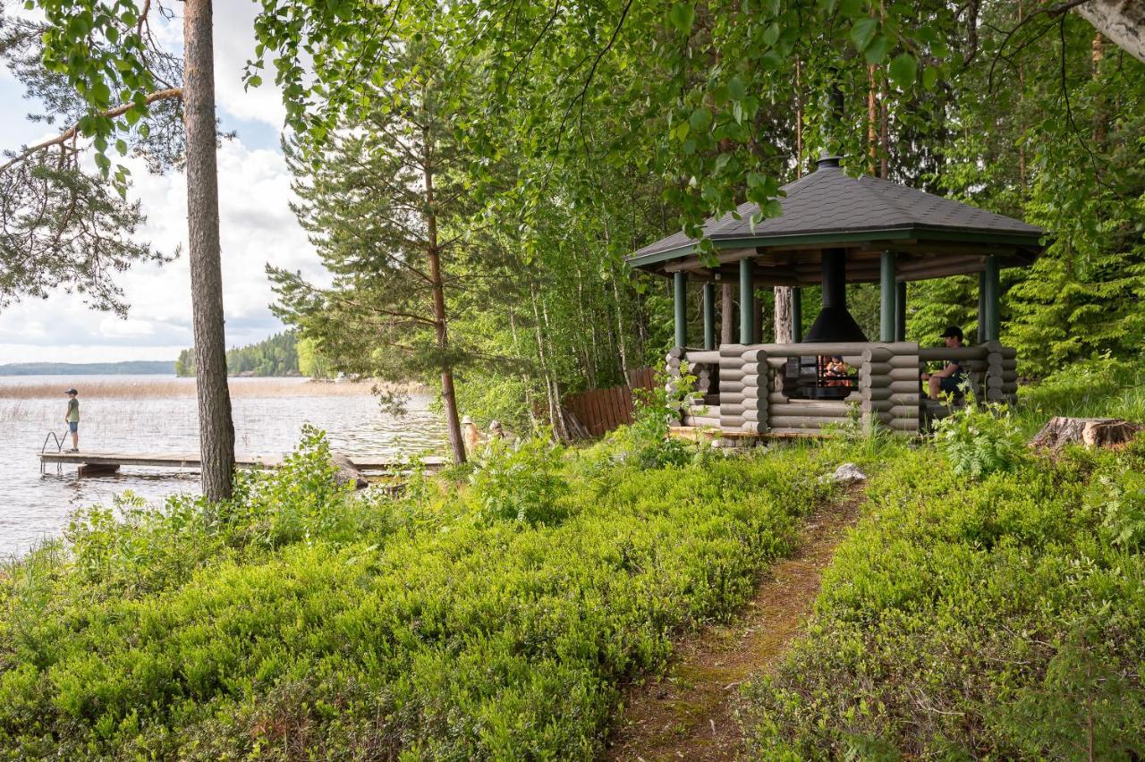 Hotel Kujanpaeae | Paajoen Vuokramoekit Himos Esterno foto