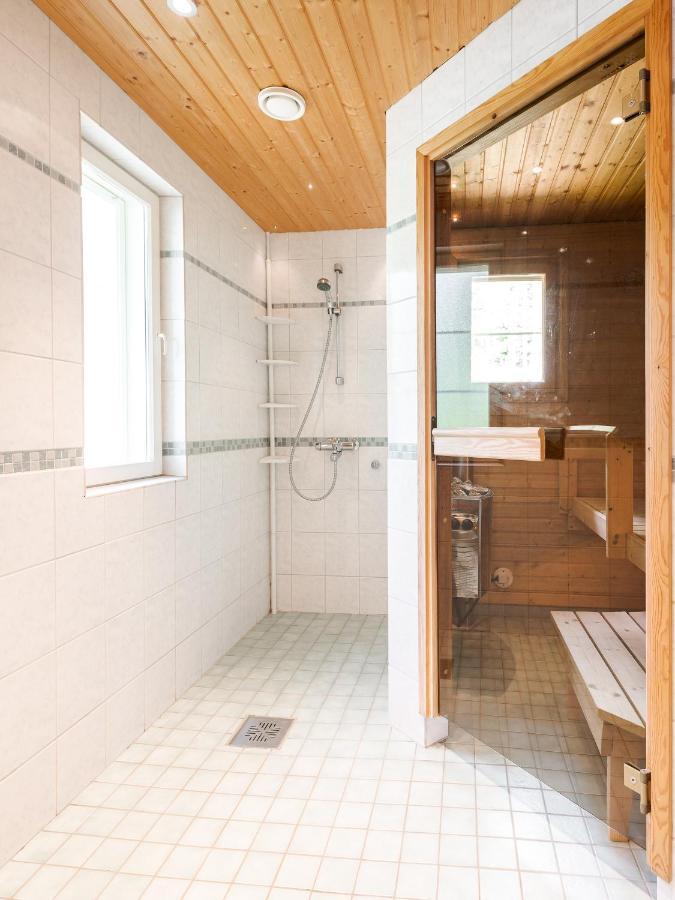 Hotel Kujanpaeae | Paajoen Vuokramoekit Himos Esterno foto