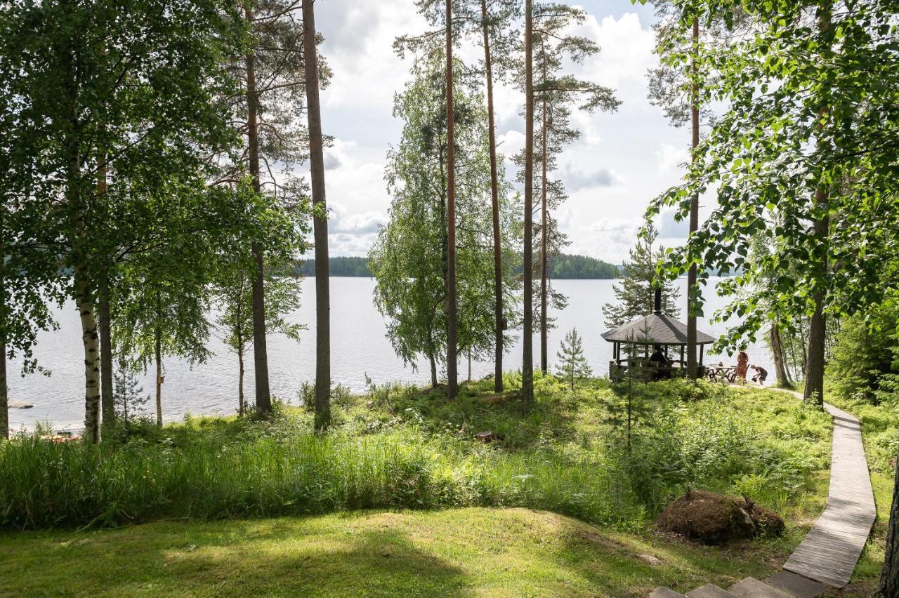 Hotel Kujanpaeae | Paajoen Vuokramoekit Himos Esterno foto
